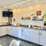 Ar Boutique Hotel 3*