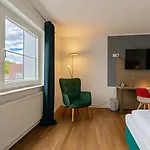 Ar Boutique