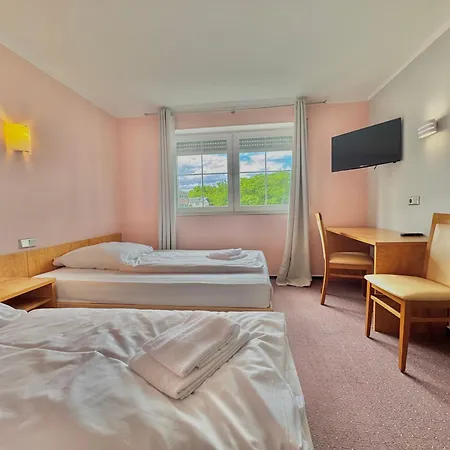 Hotel Ar Boutique 3*